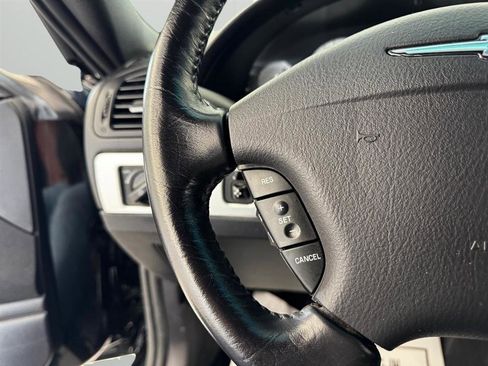 Used 2003 Ford Thunderbird RWD image 17