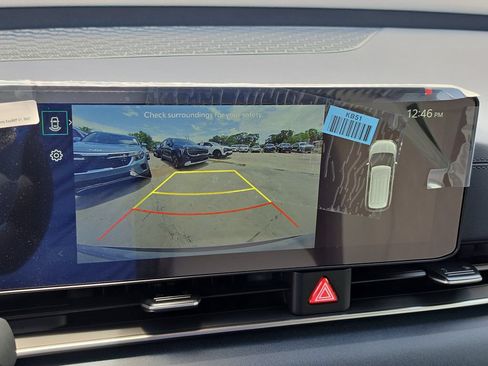 New 2026 Kia Carnival EX FWD image 25