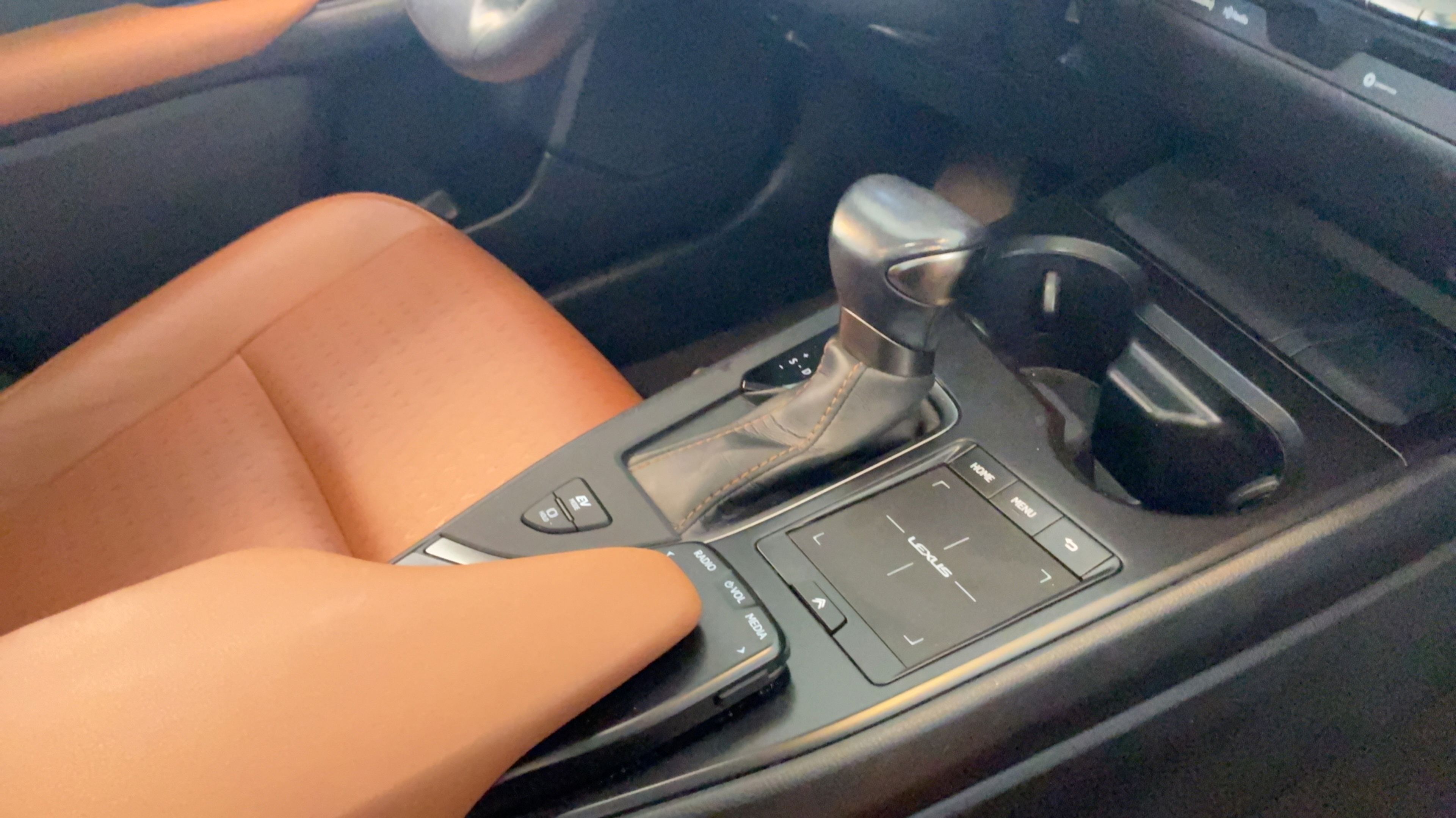 Used 2022 Lexus UX 250h w/ Accessory Package (Z2) AWD/4WD image 50