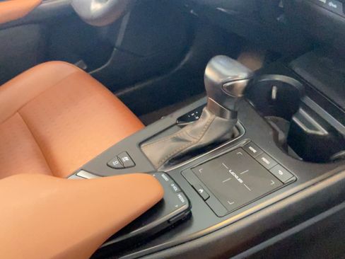 Used 2022 Lexus UX 250h w/ Accessory Package (Z2) AWD/4WD image 50