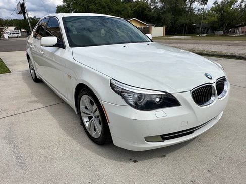 Used 2009 BMW 528i Sedan RWD image 2