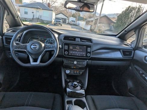 Used 2023 Nissan Leaf SV Plus image 7