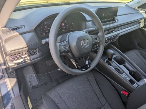 Used 2024 Honda Accord EX image 10