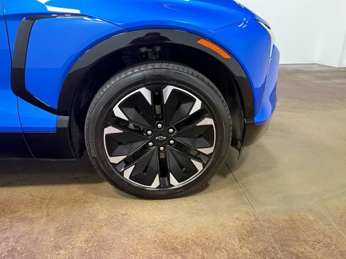 Used 2025 Chevrolet Blazer EV RS AWD/4WD image 87
