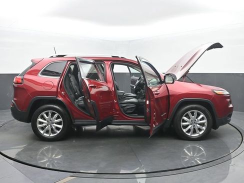 Used 2016 Jeep Cherokee Limited AWD/4WD image 55