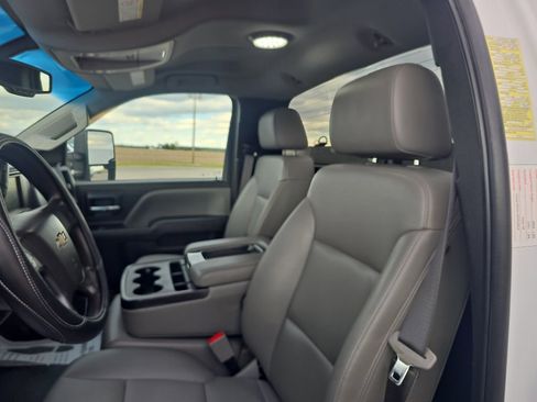 Used 2018 Chevrolet Silverado 2500 W/T w/ WT Fleet Convenience Package RWD image 16