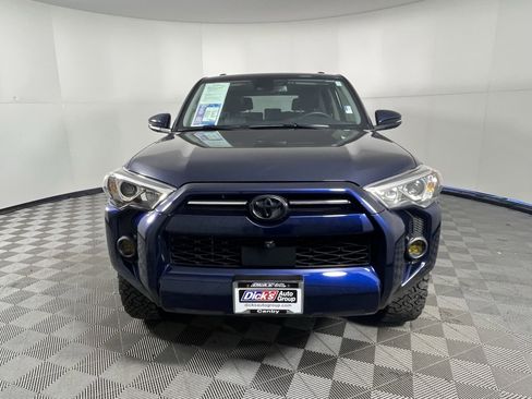 Used 2024 Toyota 4Runner SR5 Premium w/ SR5 Premium Package image 9