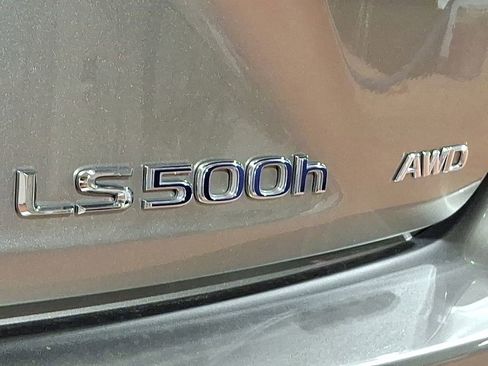 Used 2018 Lexus LS 500h AWD image 25