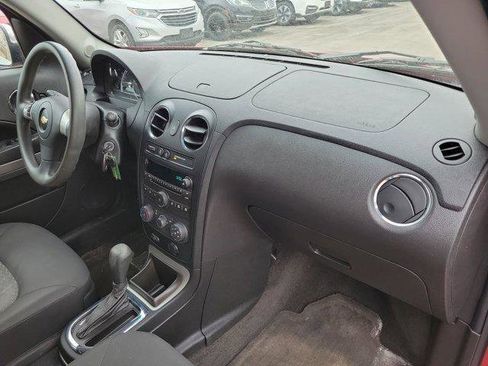 Used 2010 Chevrolet HHR LT image 29