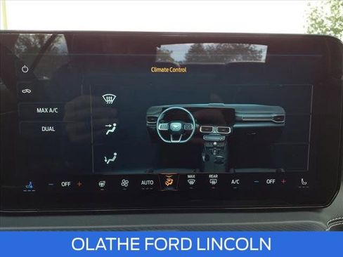 Used 2024 Ford Mustang GT Premium image 16