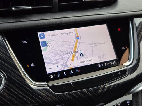 Certified 2025 Cadillac XT6 Premium Luxury image 18