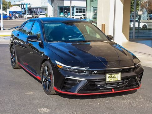 New 2025 Hyundai Elantra N image 3
