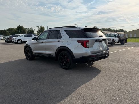 Used 2021 Ford Explorer ST w/ Equipment Group 401A AWD/4WD image 6