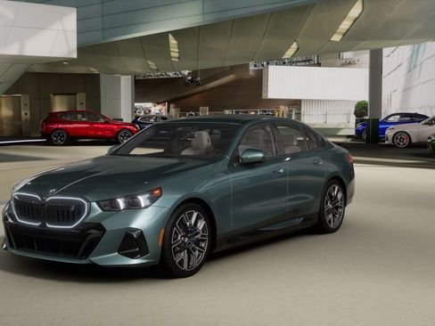 New 2026 BMW i5 eDrive40 w/ M Sport Package image 26