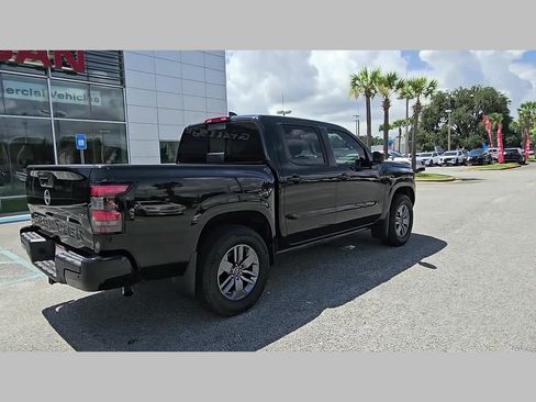 Used 2025 Nissan Frontier SV w/ SV Convenience Package AWD/4WD image 34