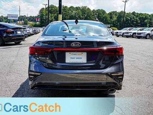 Used 2019 Kia Forte LXS FWD image 12