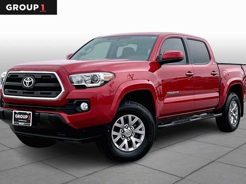 Used 2017 Toyota Tacoma SR5 image 1