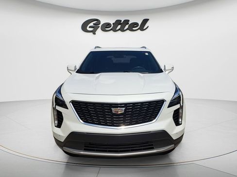 Used 2023 Cadillac XT4 Premium Luxury AWD/4WD image 2