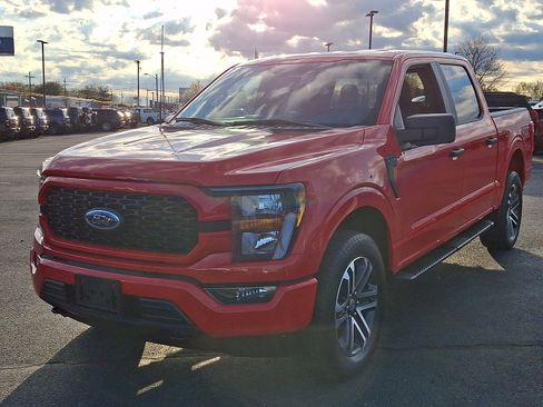 Certified 2023 Ford F150 XL w/ STX Appearance Package image 3