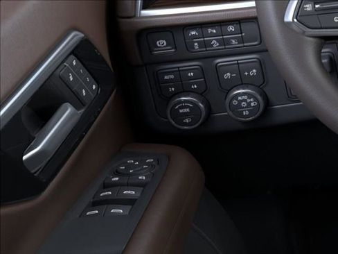New 2026 Chevrolet Tahoe High Country AWD/4WD image 22