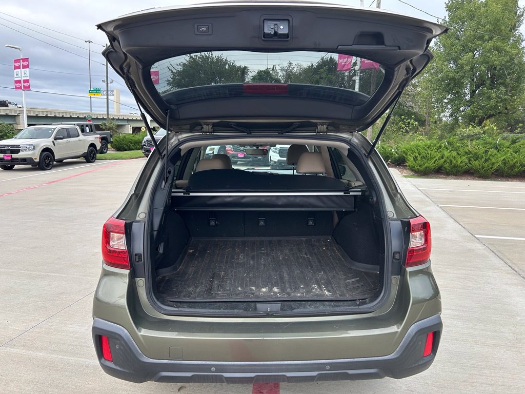 Used 2019 Subaru Outback 2.5i Limited AWD/4WD image 8