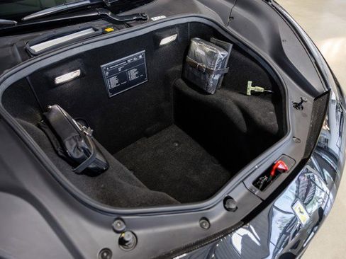 Used 2018 Ferrari 488 Spider RWD image 36