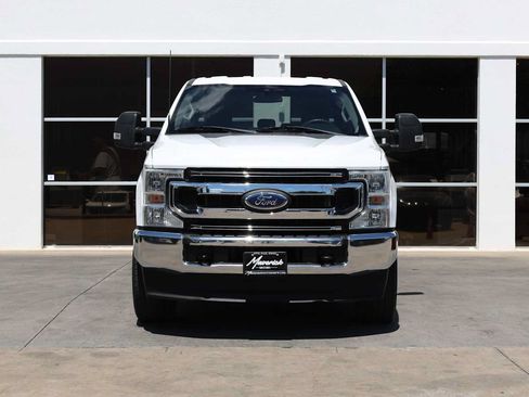 Used 2021 Ford F250 XLT w/ FX4 Off-Road Package AWD/4WD image 5