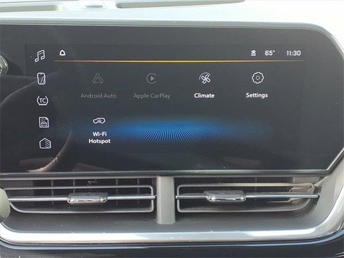 Certified 2024 Chevrolet Trax RS w/ Driver Confidence Package image 17