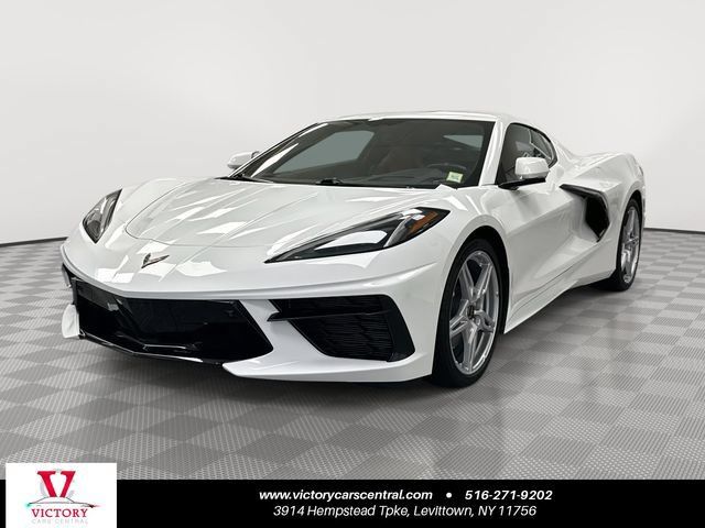 Used 2020 Chevrolet Corvette Stingray Preferred Cpe w/ 2LT Preferred Equipment Group RWD image 1
