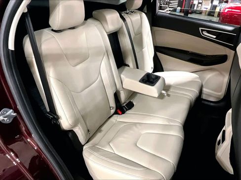 Used 2017 Ford Edge Titanium image 20