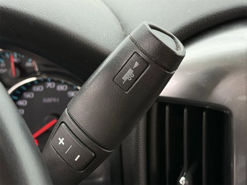 Used 2017 Chevrolet Silverado 1500 LT w/ Texas Edition image 21