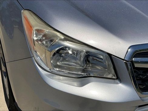 Used 2015 Subaru Forester 2.5i Premium w/ All-Weather Package AWD/4WD image 31