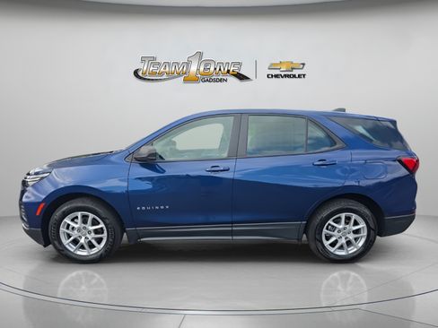 Used 2022 Chevrolet Equinox LS FWD image 5