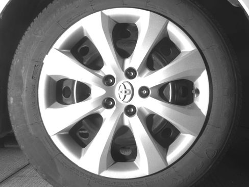 Used 2025 Toyota Corolla LE FWD image 13