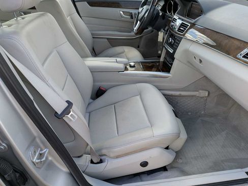 Used 2015 Mercedes-Benz E 350 4MATIC Sedan image 19