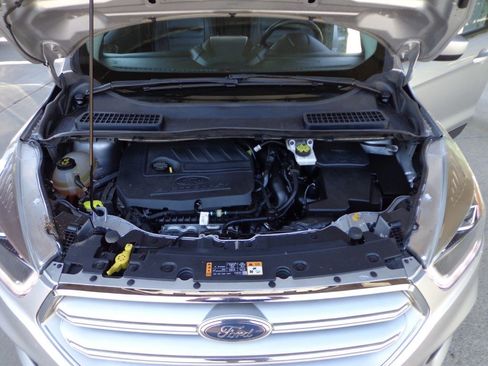 Used 2018 Ford Escape SEL w/ Ford Safe & Smart Package AWD/4WD image 11