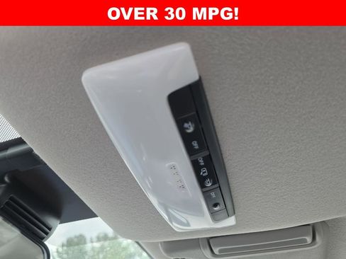 New 2025 Nissan Versa SV w/ Trunk Package FWD image 24