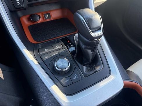 Used 2024 Toyota RAV4 Adventure image 27