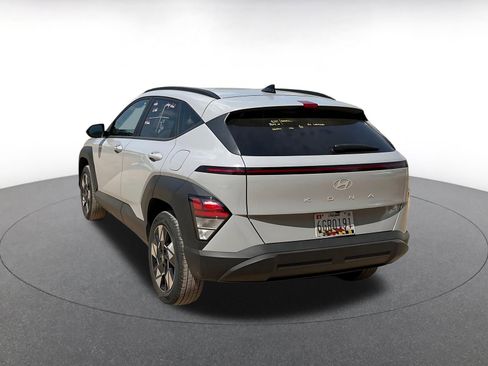 Used 2025 Hyundai Kona SEL AWD/4WD image 11