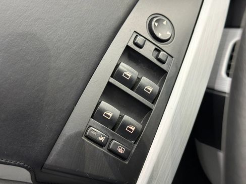 Used 2006 BMW M5 RWD image 25
