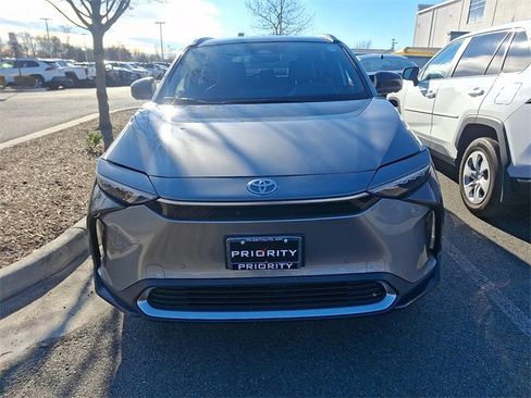 Used 2023 Toyota bZ4X XLE image 2