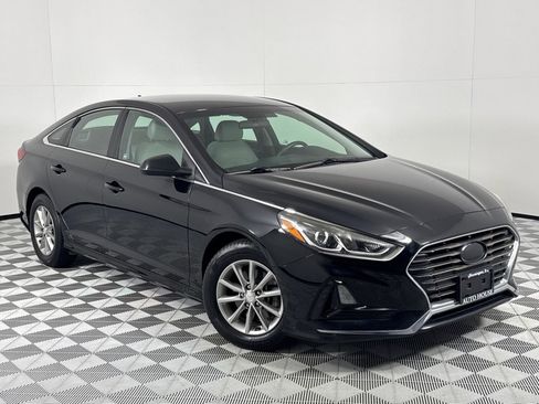 Used 2018 Hyundai Sonata ECO image 2