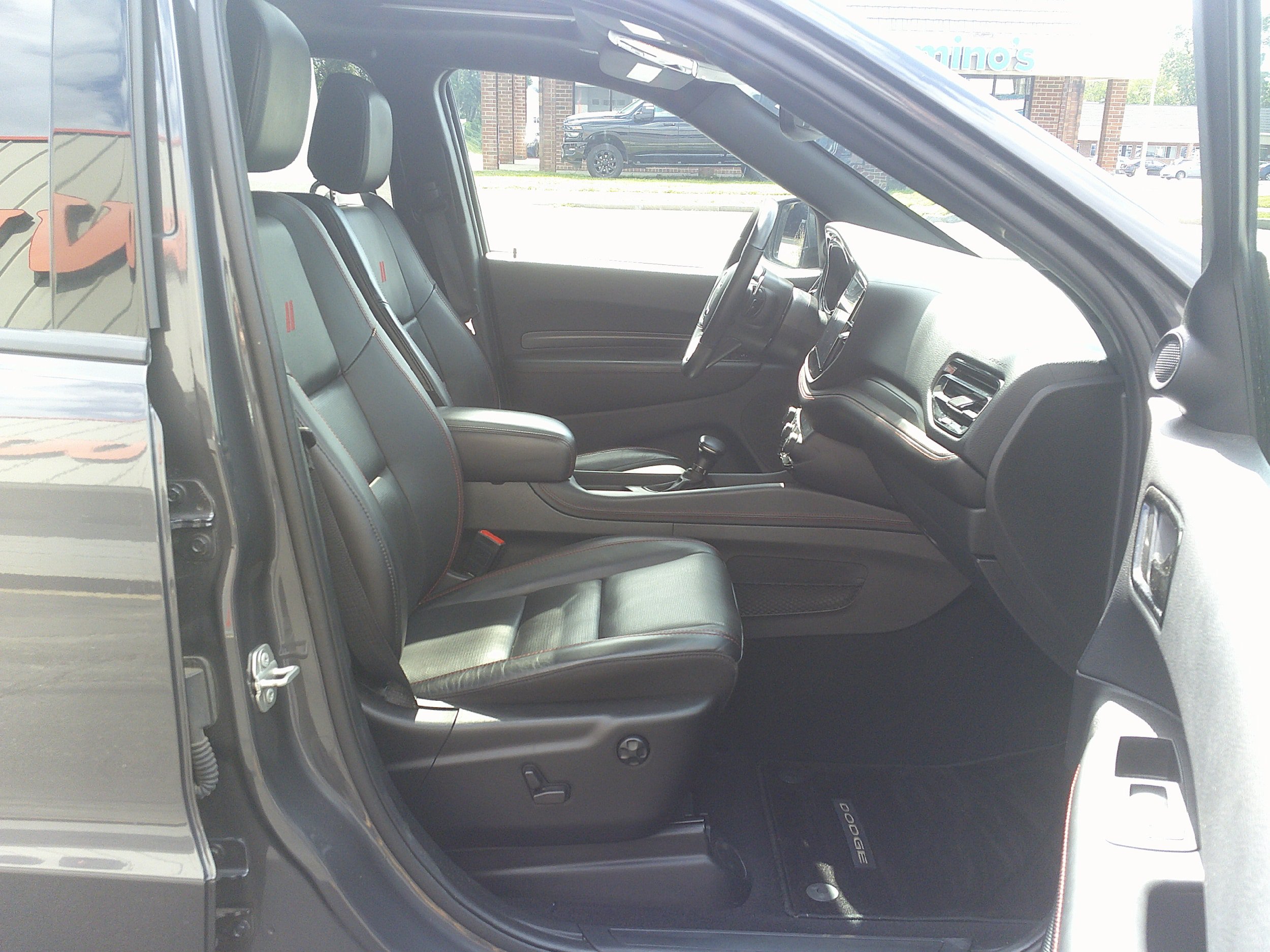 Used 2024 Dodge Durango GT AWD/4WD image 31