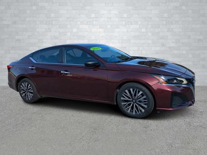 Used 2024 Nissan Altima 2.5 SV