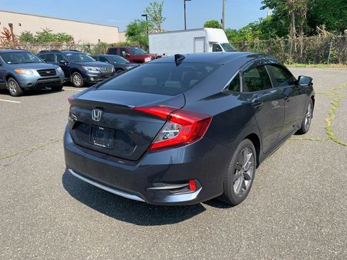 Used 2019 Honda Civic EX image 4
