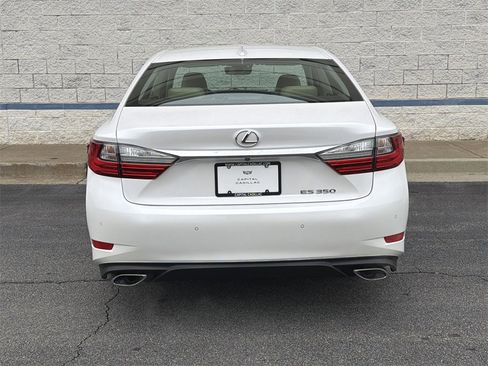 Used 2016 Lexus ES 350 w/ Premium Package w/Wood Trim image 6