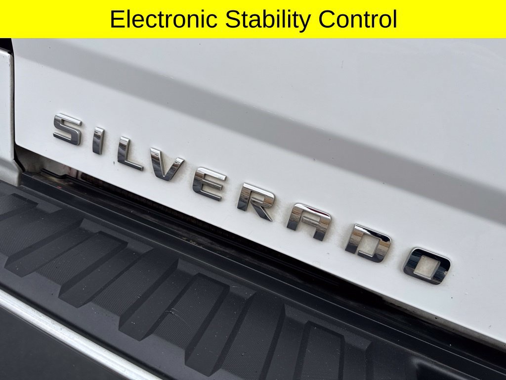 Used 2015 Chevrolet Silverado 1500 LT AWD/4WD image 12