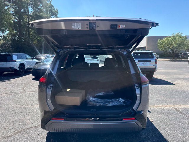 New 2026 Toyota RAV4 XSE w/ Weather Package AWD/4WD image 8
