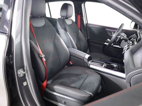 Used 2025 Mercedes-Benz GLA 35 AMG 4MATIC image 61