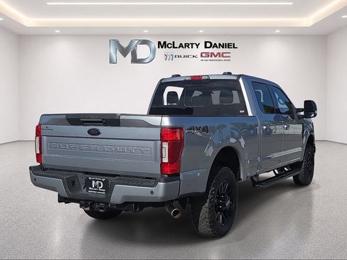 Used 2021 Ford F250 Lariat AWD/4WD image 14